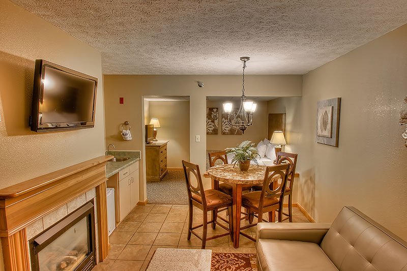 Living area in Family Suite North at Willow Brook Lodge Pigeon Forge