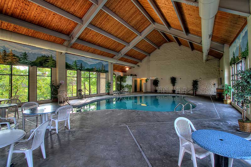 beautiful indoor swimming pool at Willow Brook Lodge