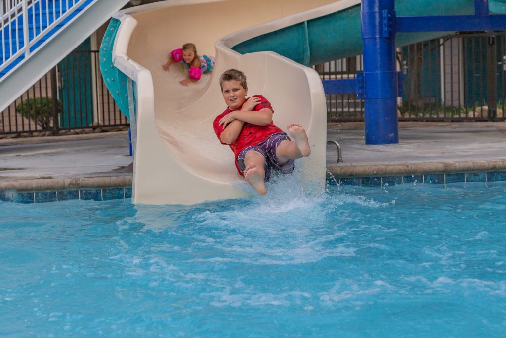 Pigeon Forge Hotels with Pools , Slides