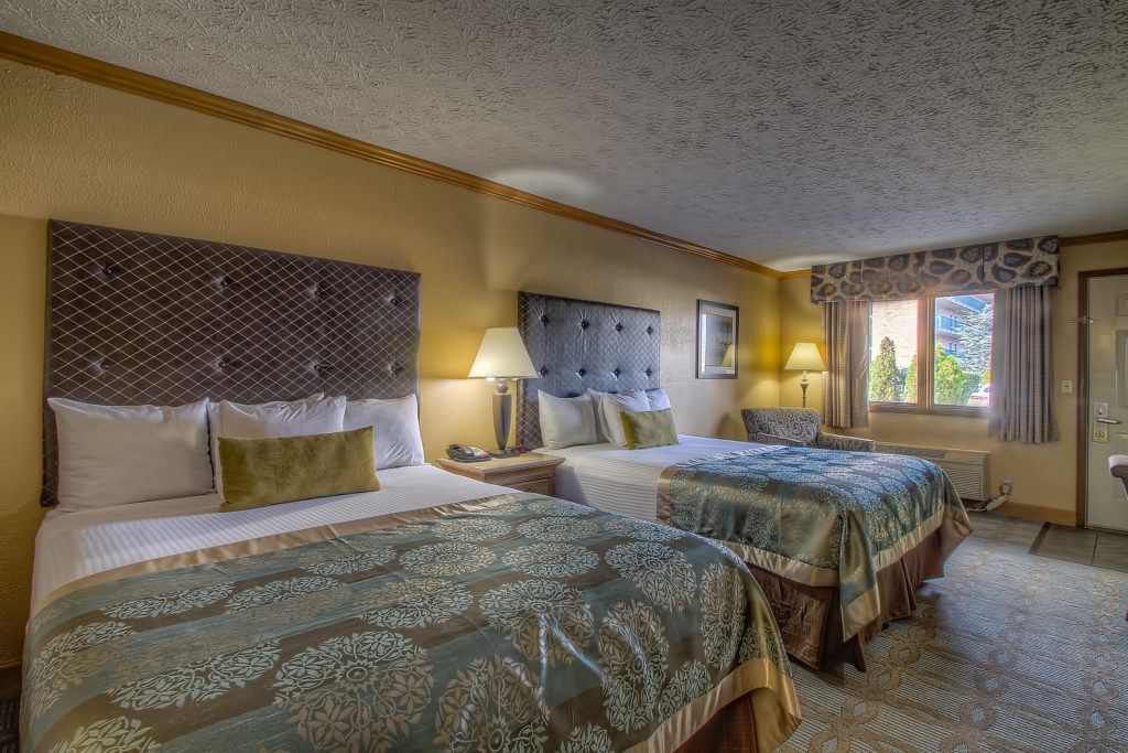 Willow Brook Queen Guest Room