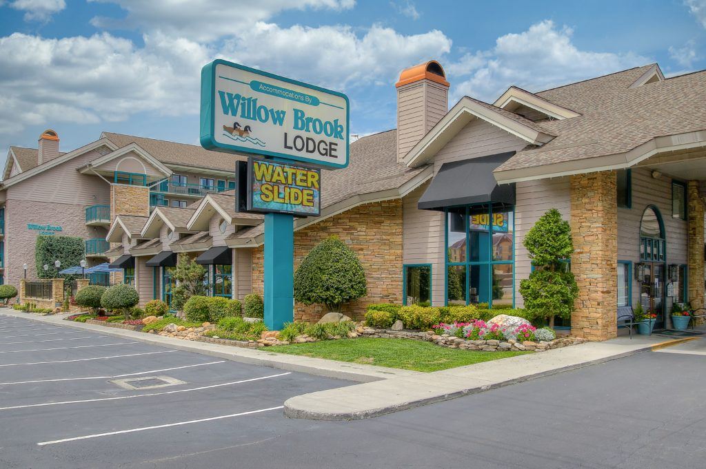 Best Street Pigeon Forge Hotel