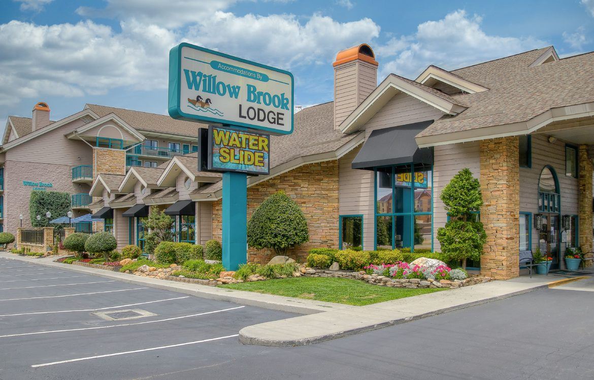 Best Street Pigeon Forge Hotel