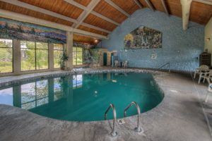 indoor pool in pigeon forge hotel