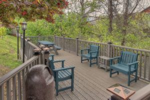 Picnic on the river in Pigeon Forge at Willow Brook Lodge