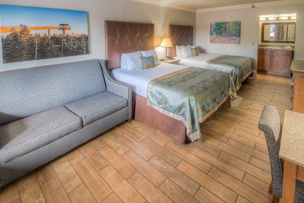Spacious Room at Willow Brook Lodge