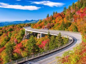 blue ridge pkwy drive in the fall