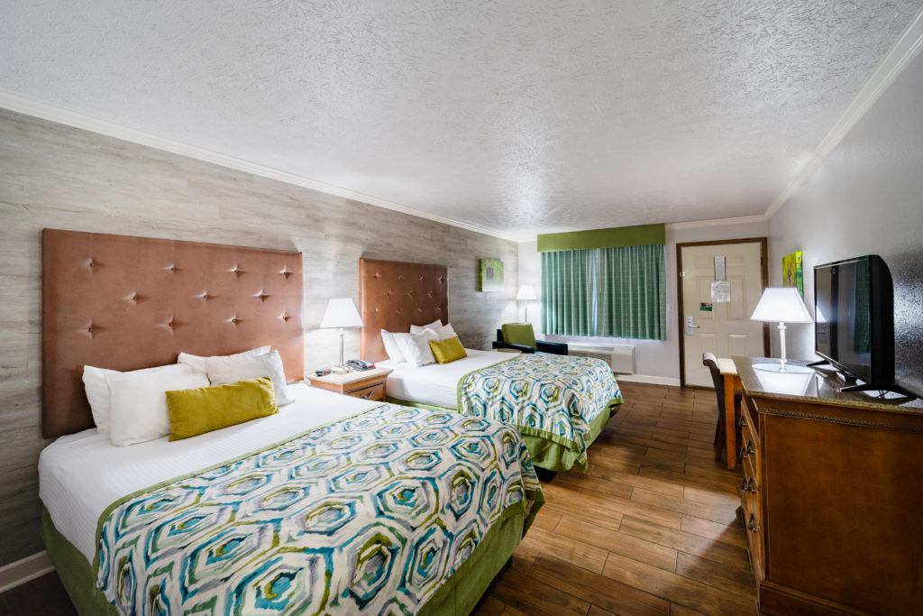 Rooms at Willow Brook Lodge in Pigeon