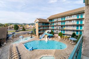 Willow Brook Lodge Outdoor Pools